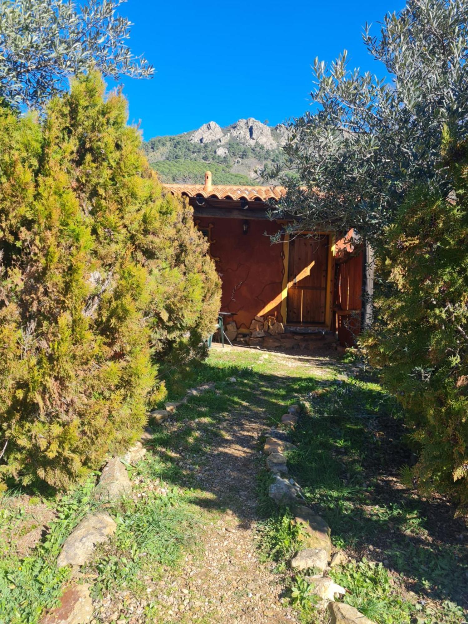 Apartamentos Rurales Candela Cañamero Kültér fotó