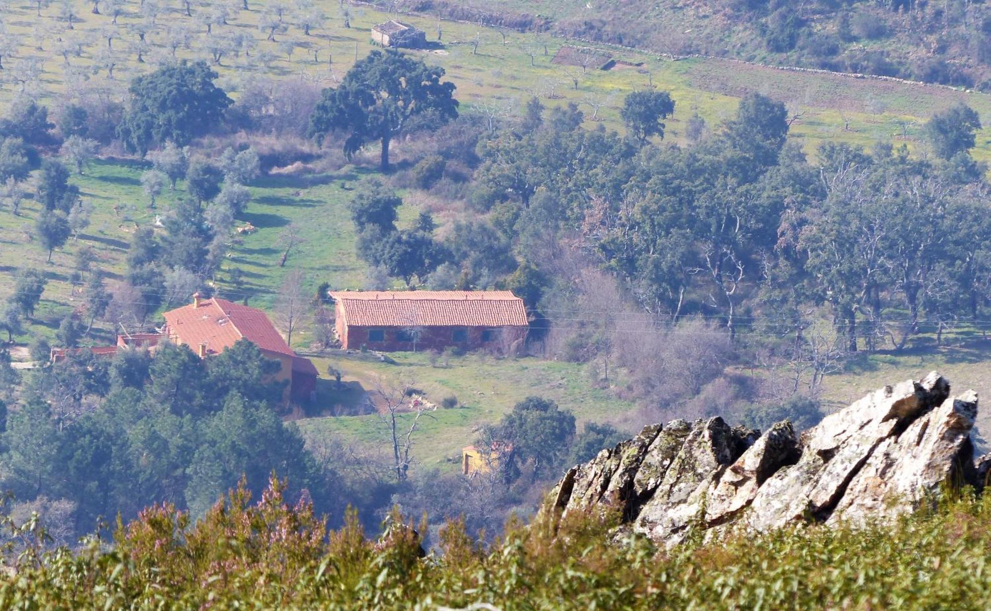 Apartamentos Rurales Candela Cañamero Kültér fotó